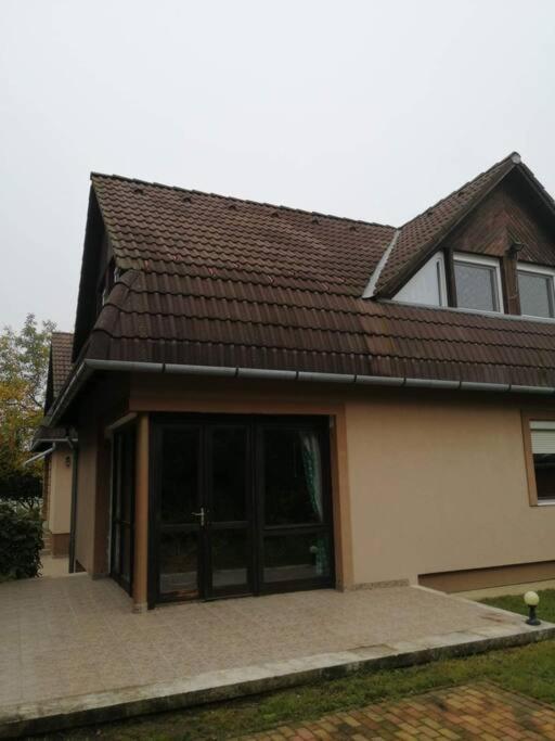 Vila Siofoki Nyaralohaz Exteriér fotografie